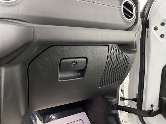 Used 2022 Jeep Wrangler Unlimited Sahara w/ Cold Weather Group image 36