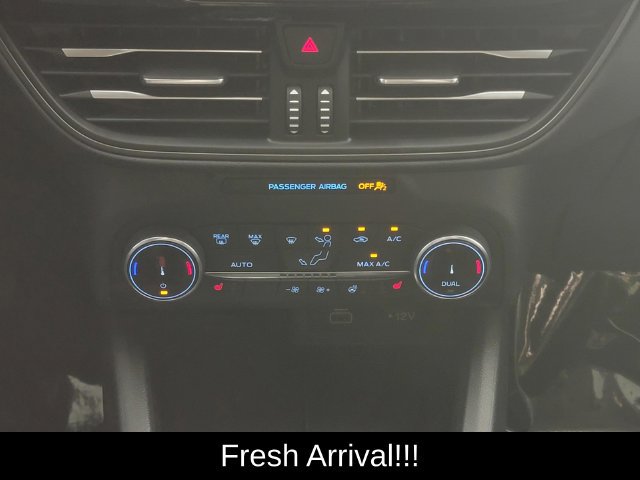 Used 2024 Ford Escape Active w/ Cold Weather Package FWD image 23
