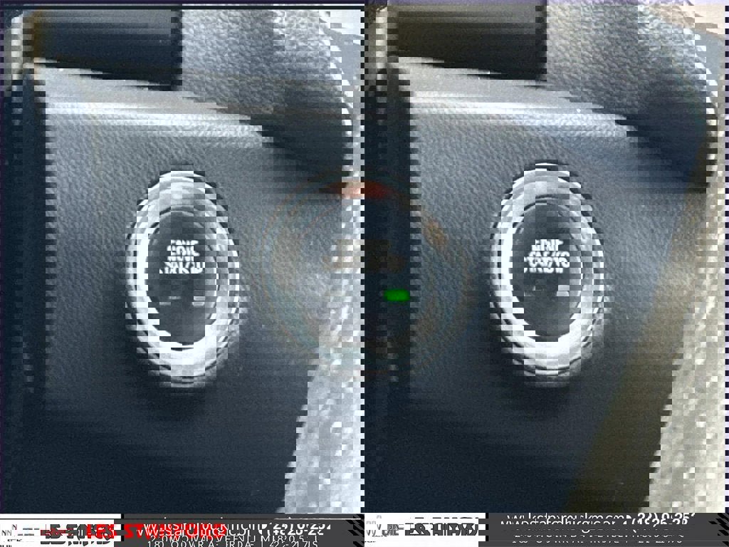 Certified 2022 GMC Terrain SLE image 28