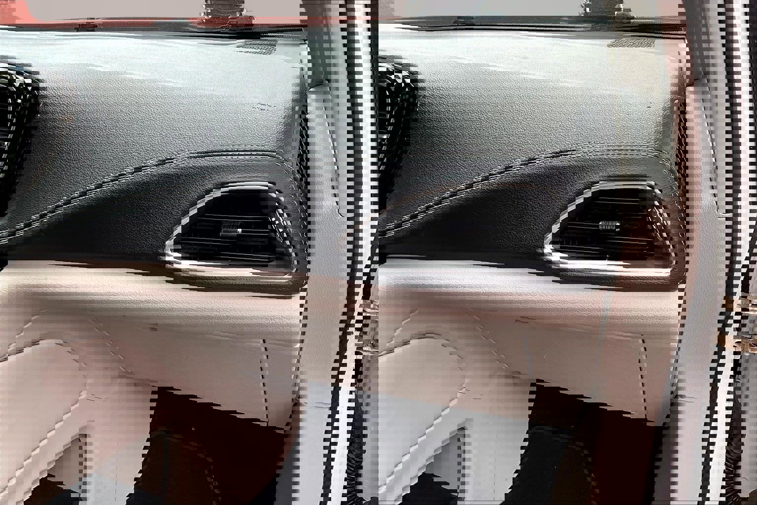 Used 2023 Chrysler Pacifica Limited image 27