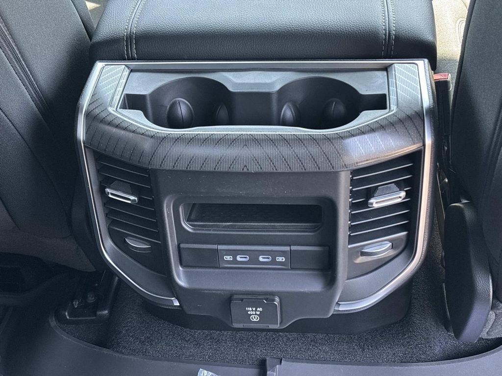New 2026 RAM 1500 4x4 Crew Cab image 13