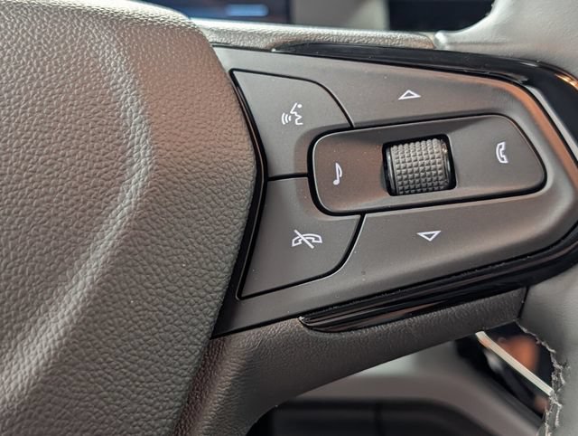 New 2027 Chevrolet Bolt LT w/ Comfort Package FWD image 19