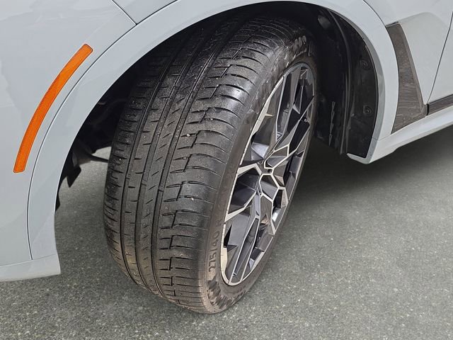 Certified 2024 BMW X7 M60i w/ Executive Package image 29