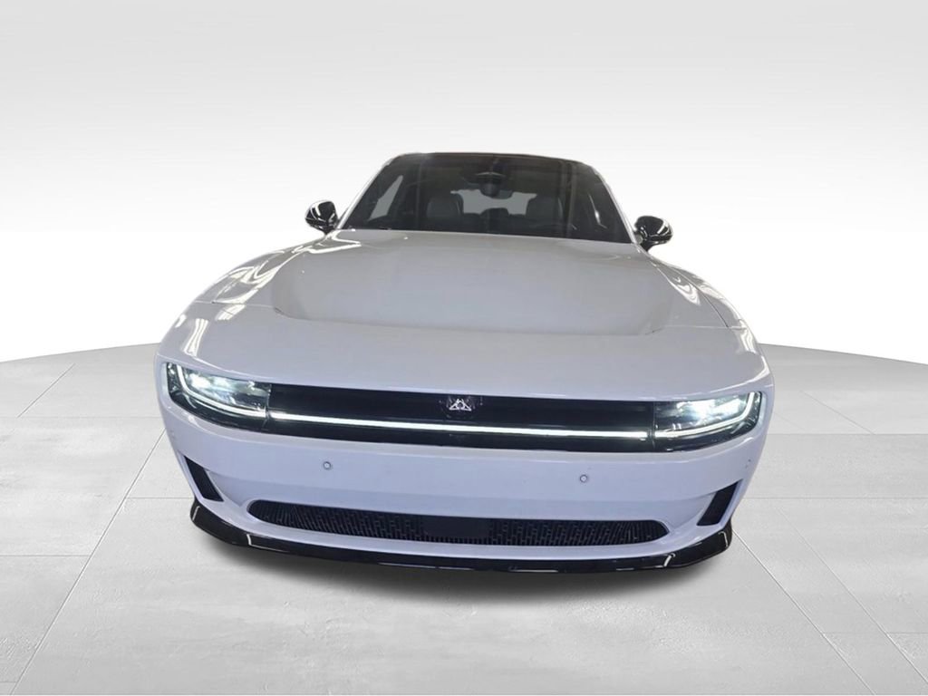 Used 2024 Dodge Charger Daytona R/T w/ Plus Group AWD/4WD image 3