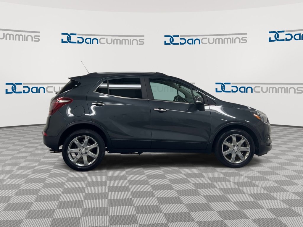 Used 2017 Buick Encore Preferred w/ Experience Buick Package FWD image 9