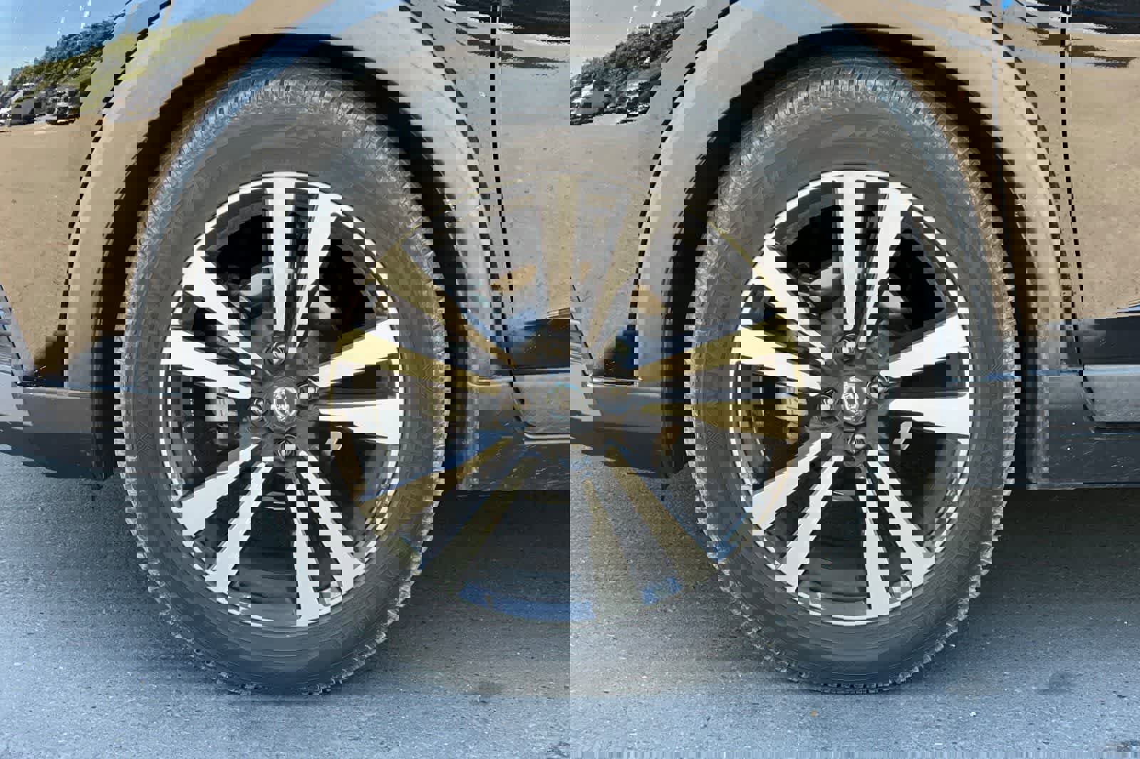 Used 2020 Nissan Kicks SV image 12