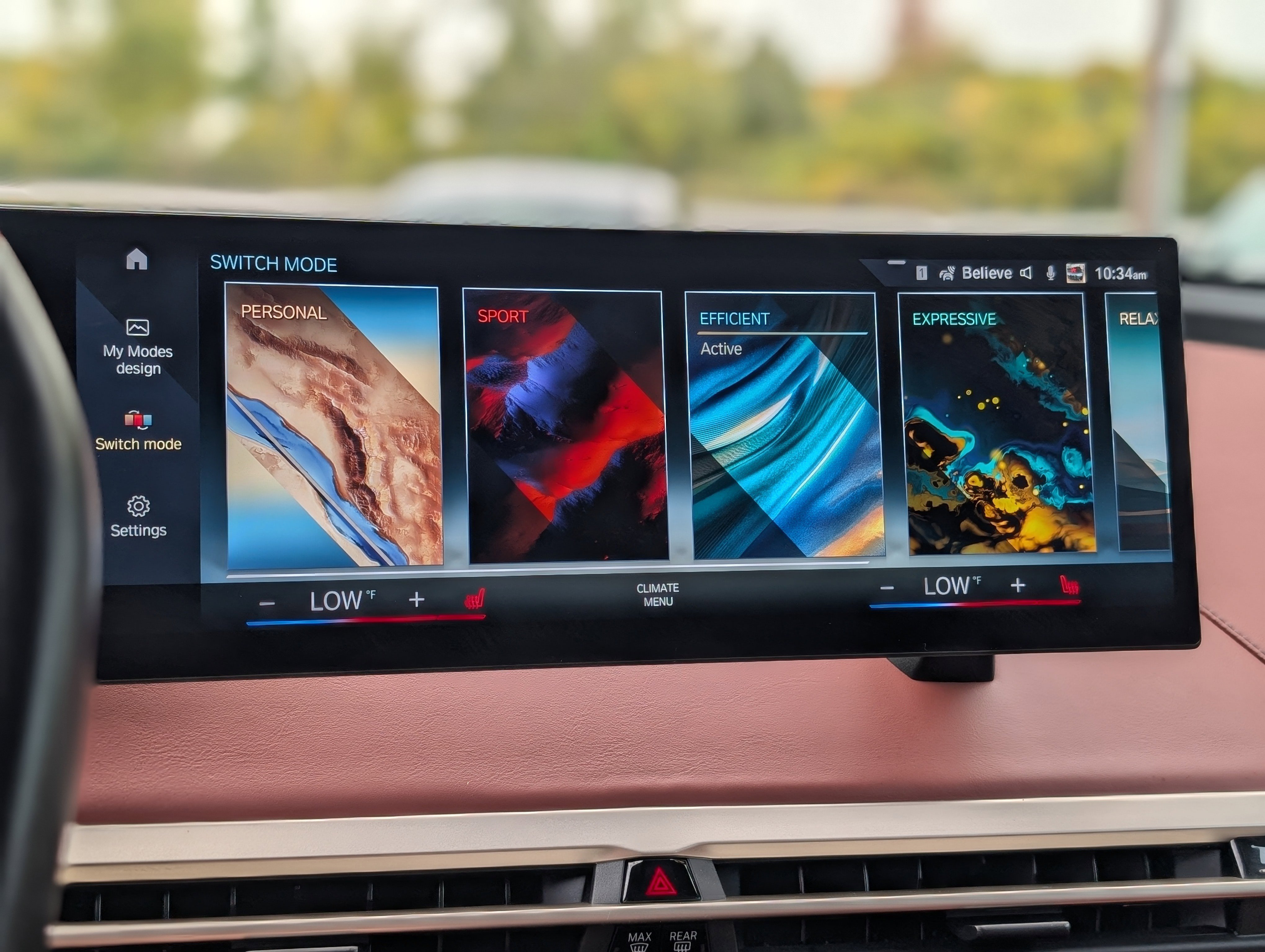 Used 2023 BMW iX xDrive50 w/ Sport Package image 28