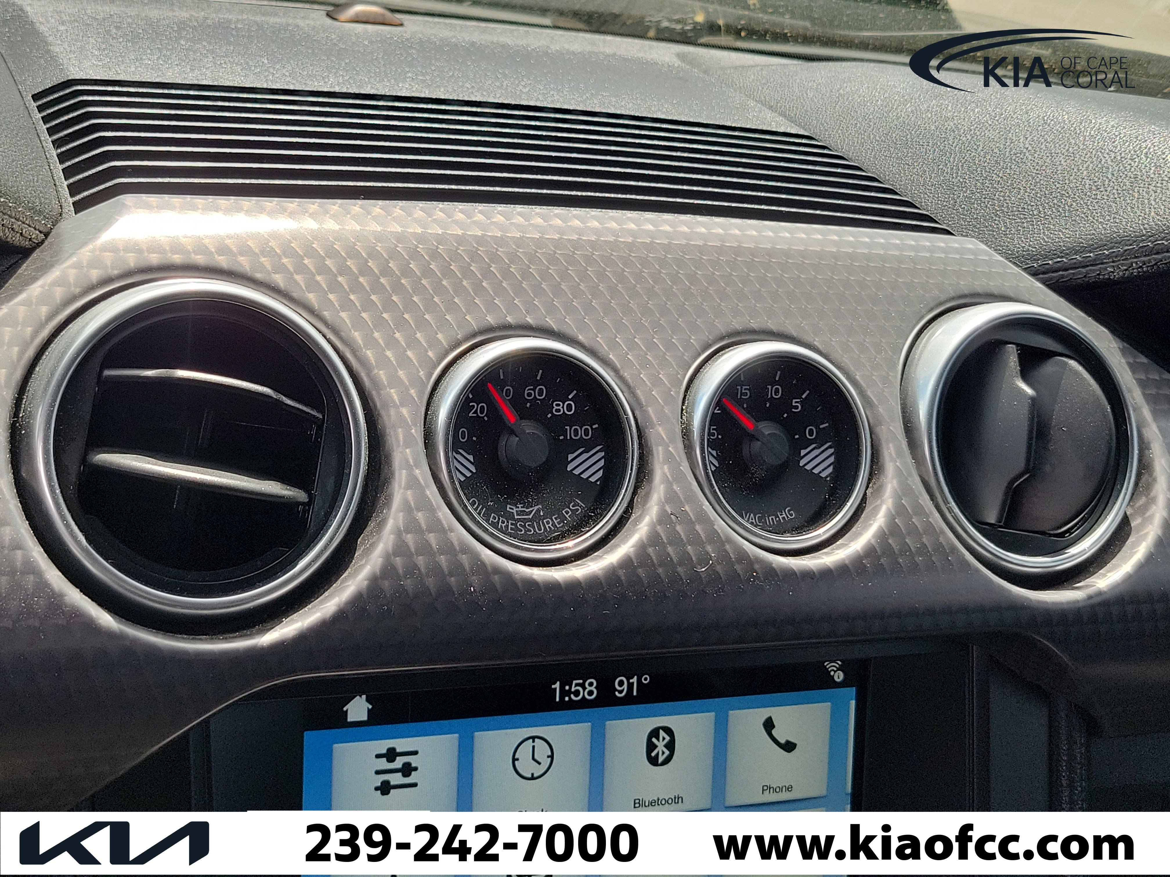 Used 2018 Ford Mustang GT Premium w/ GT Performance Package RWD image 22