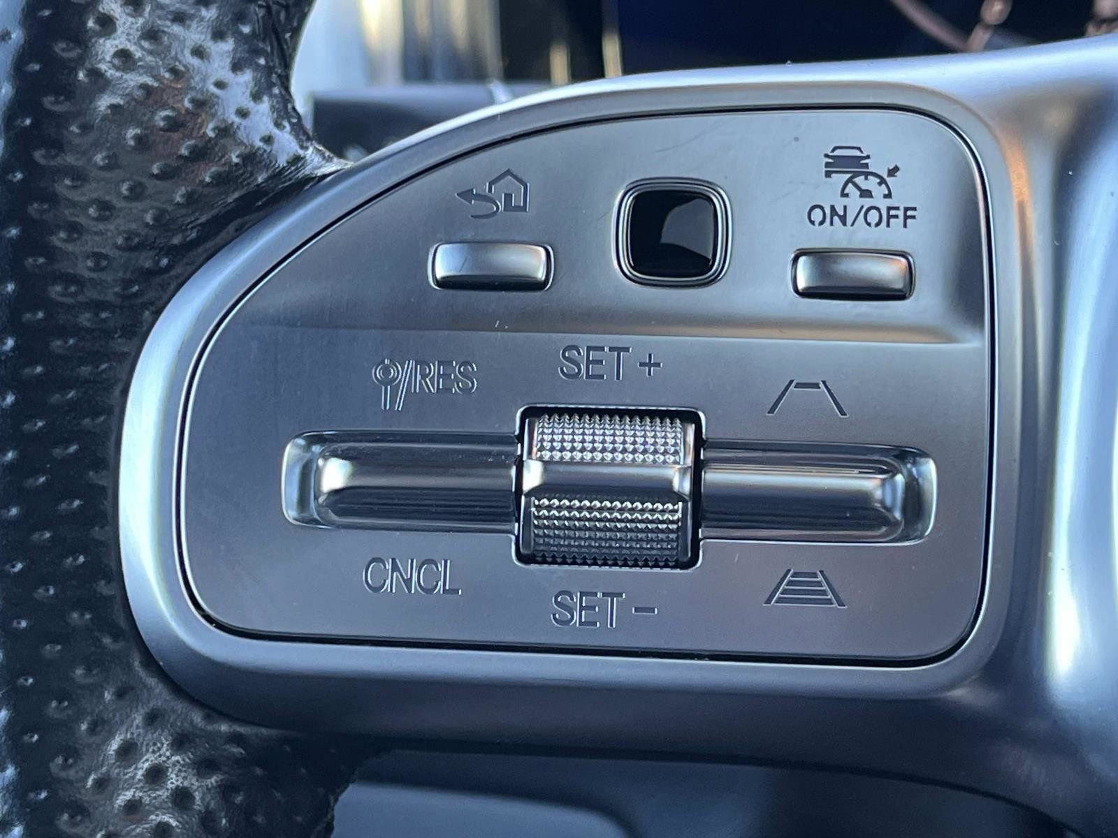 Certified 2021 Mercedes-Benz G 550 image 23