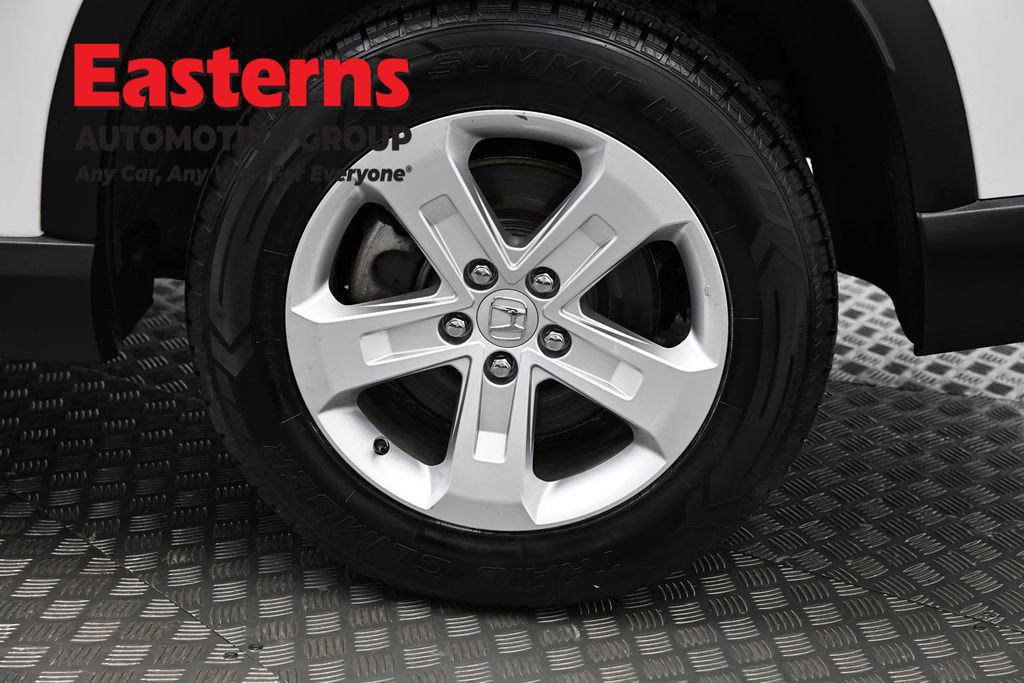 Used 2023 Honda Pilot LX image 33