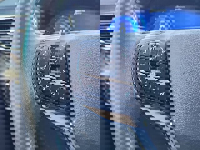 Used 2020 Ford Explorer Platinum w/ Premium Technology Package image 22