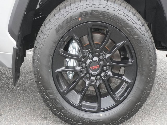 New 2025 Toyota Tundra Limited image 5