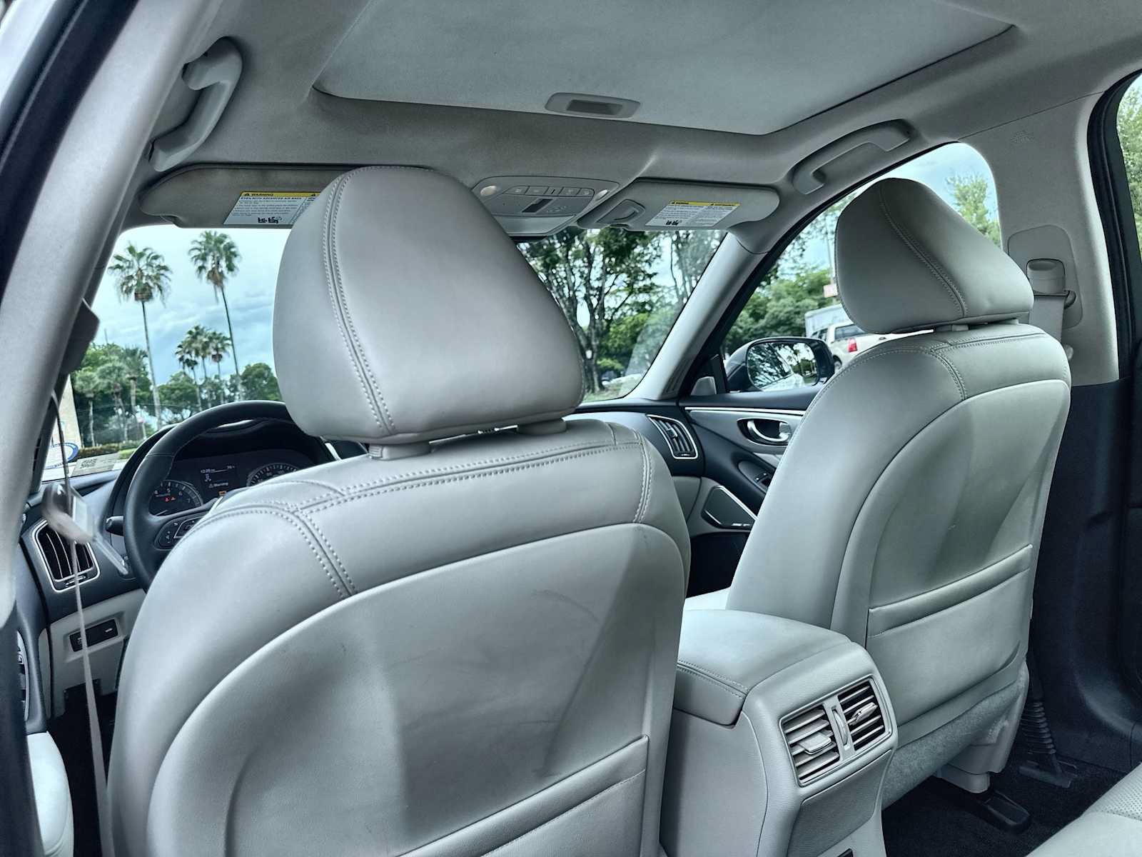 Used 2023 INFINITI Q50 Luxe w/ Cargo Package RWD image 23
