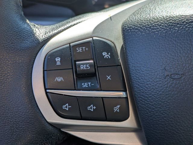 Used 2022 Ford Explorer XLT w/ Equipment Group 202A image 18