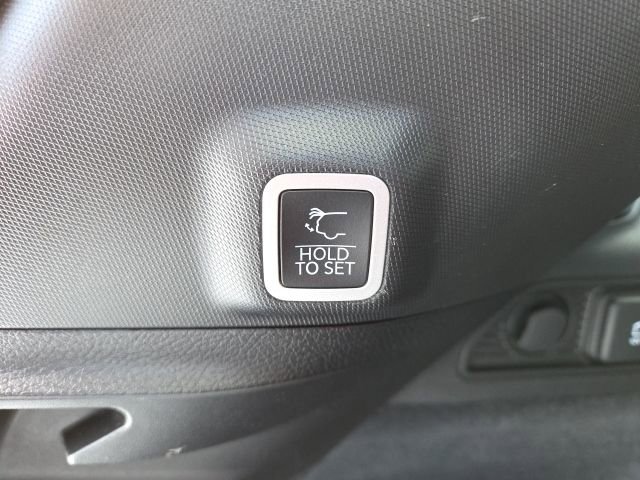 Used 2023 Jeep Grand Cherokee Overland w/ Luxury Tech Group IV image 49