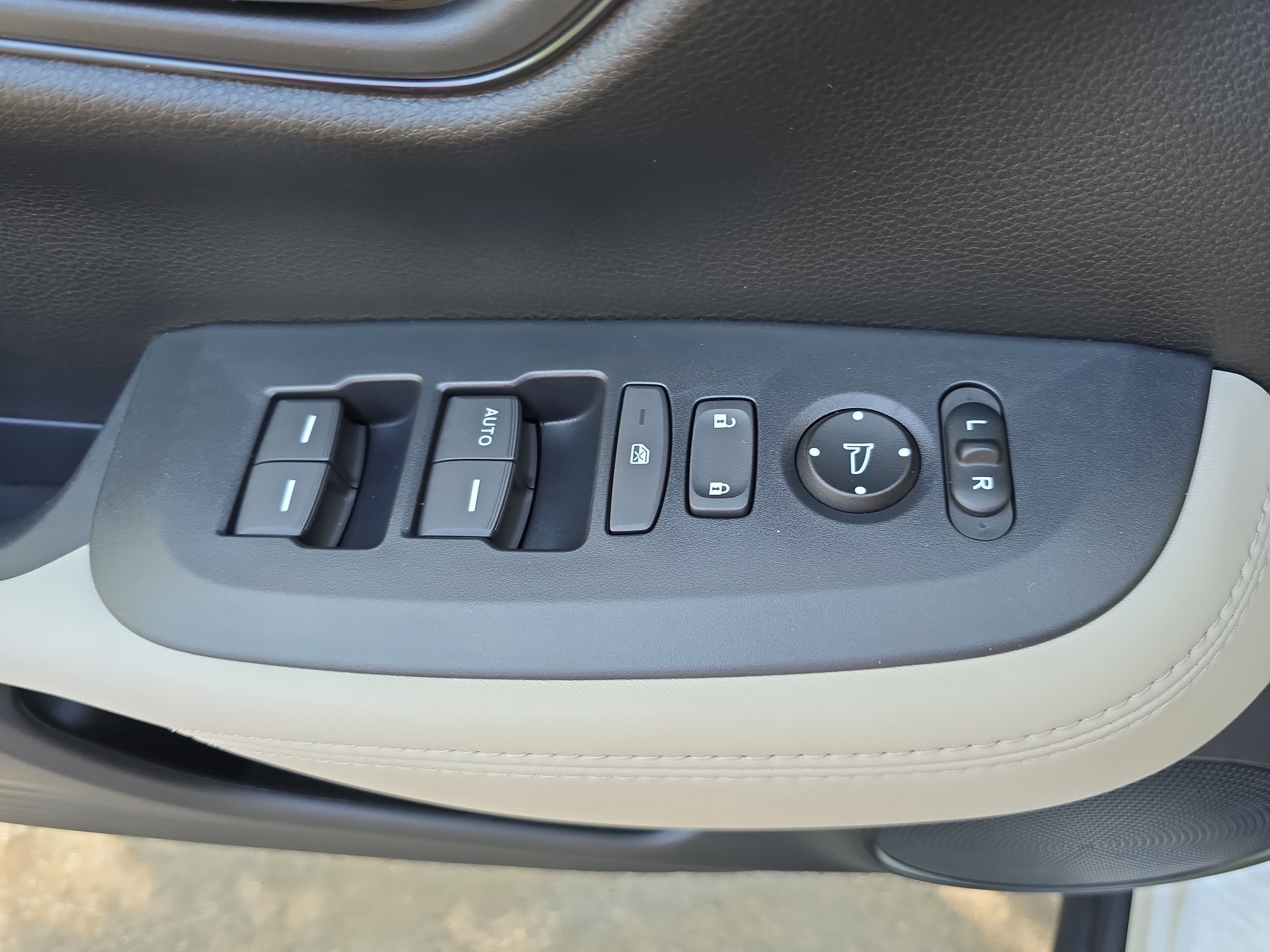 New 2026 Honda HR-V LX image 26