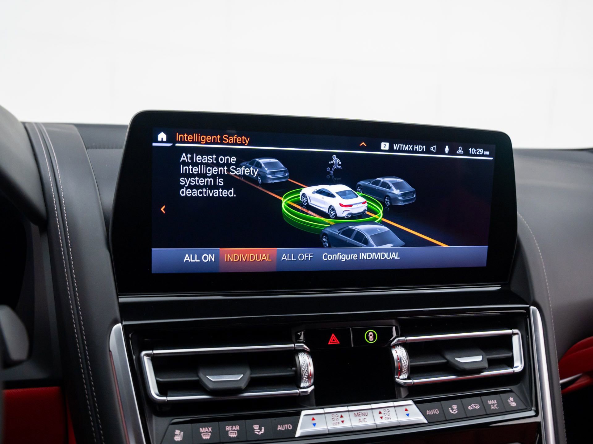 Certified 2025 BMW M850i xDrive Coupe AWD/4WD image 28