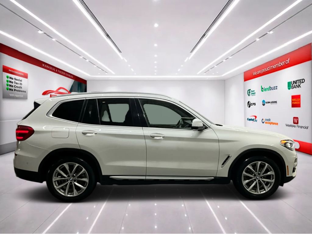 Used 2019 BMW X3 xDrive30i w/ Driving Assistance Package image 9