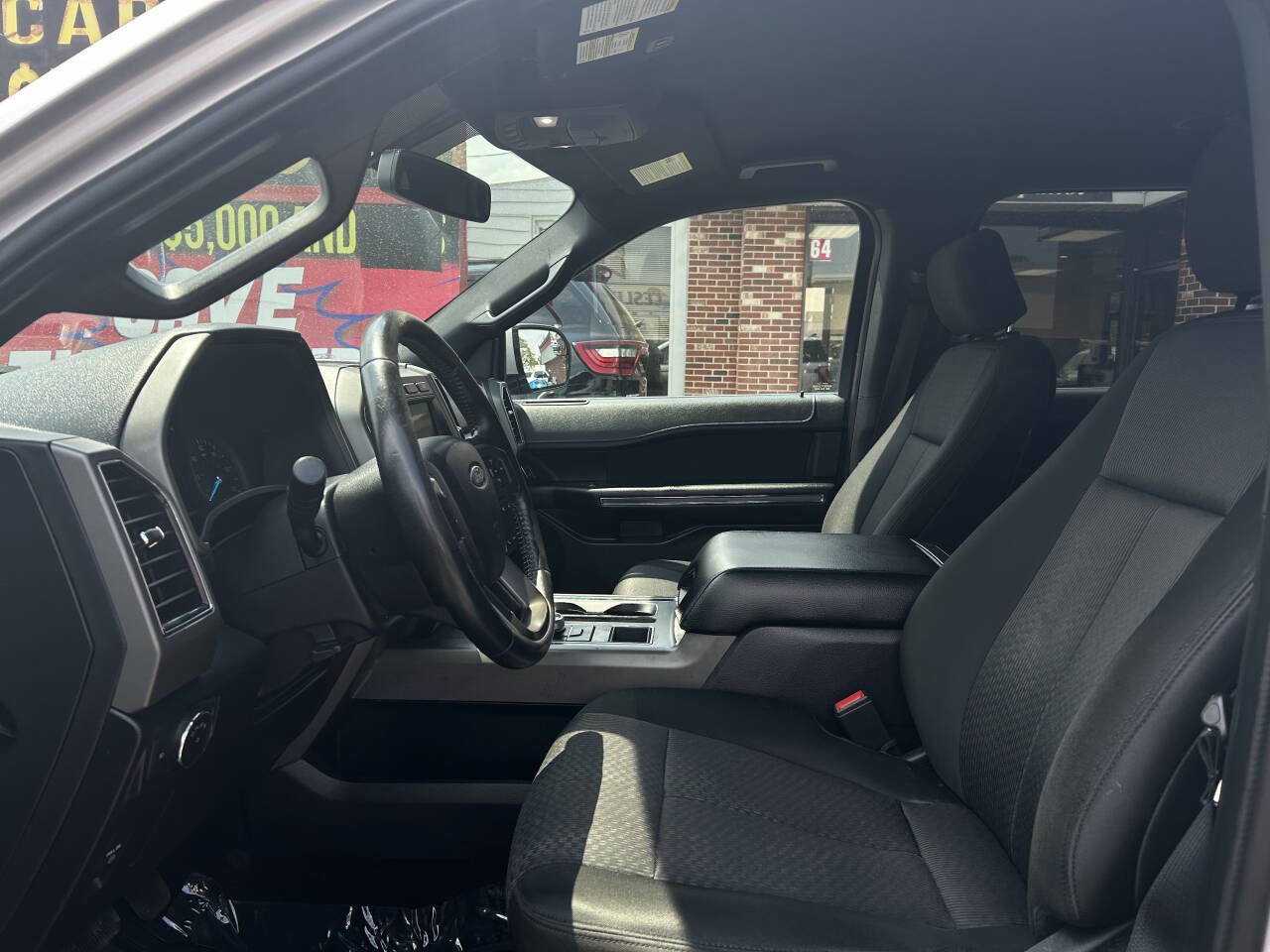 Used 2019 Ford Expedition Max XLT image 10