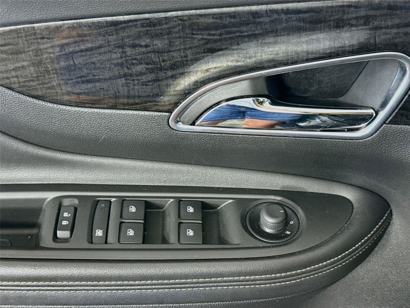 Used 2016 Buick Encore FWD image 11