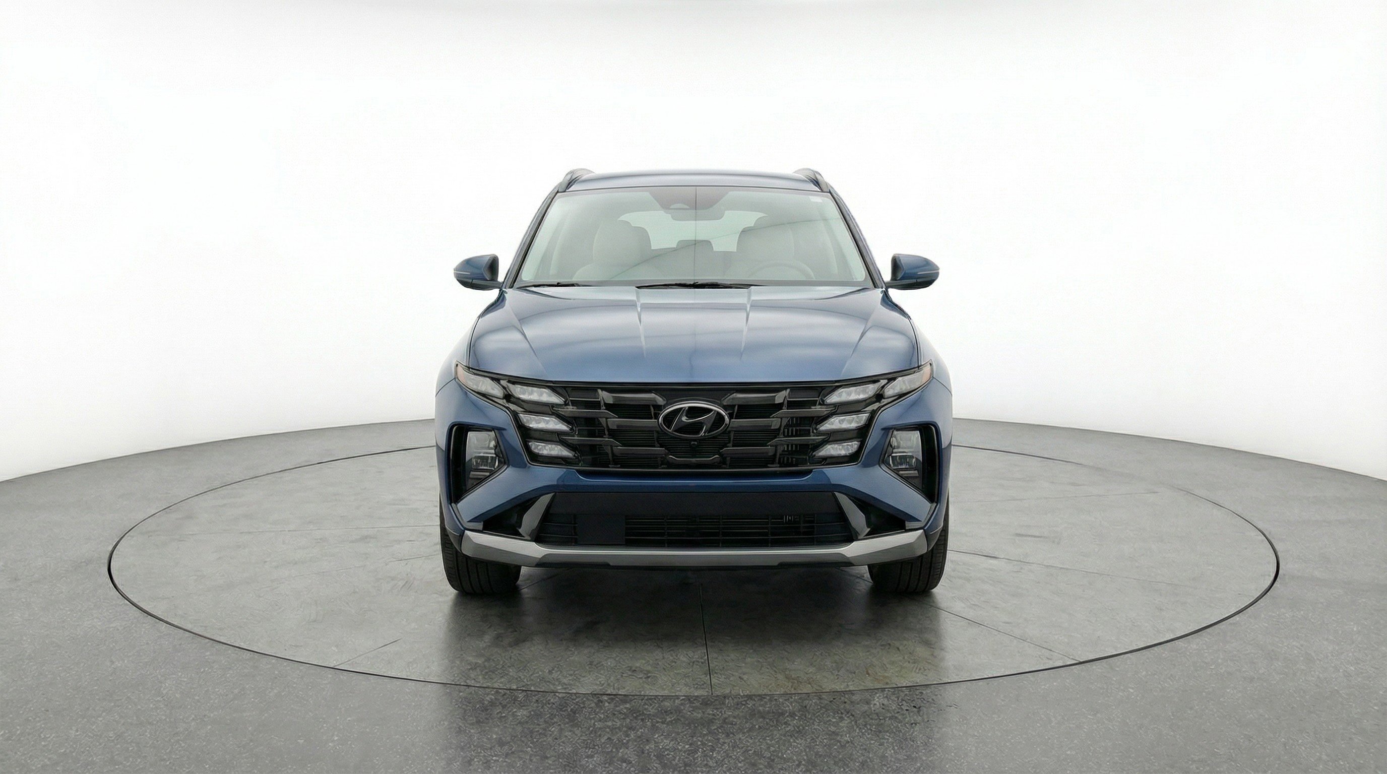 Used 2025 Hyundai Tucson SEL image 2