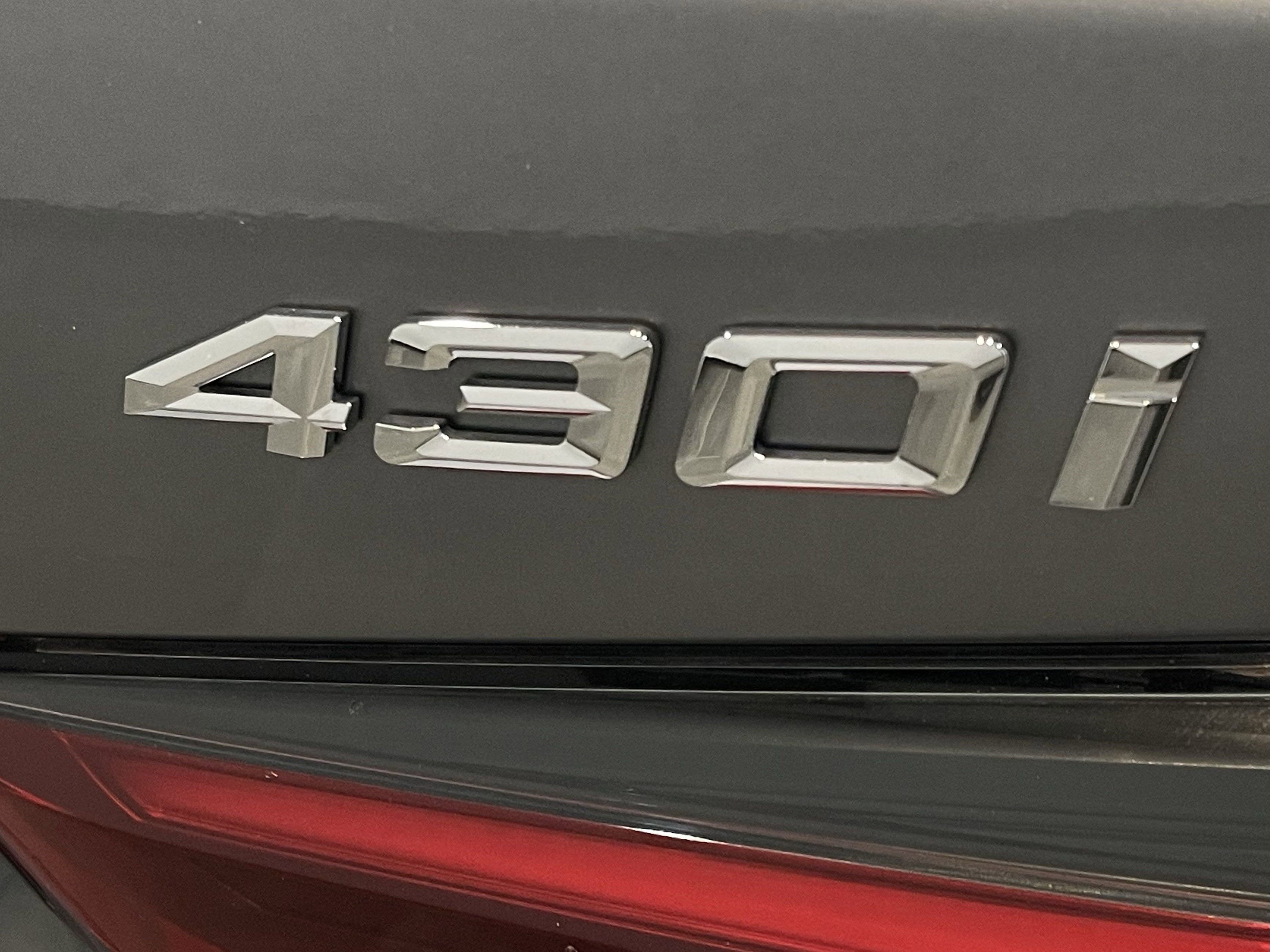 Used 2024 BMW 430i xDrive Coupe w/ Premium Package image 32