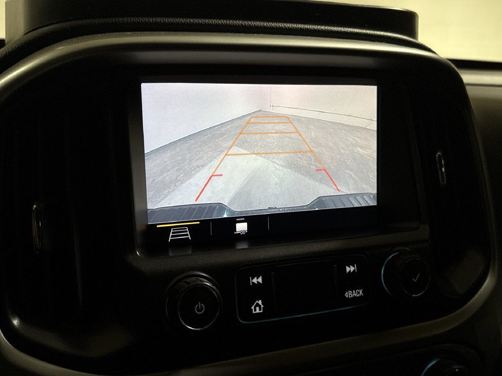 Used 2021 Chevrolet Colorado LT w/ Redline Special Edition AWD/4WD image 14