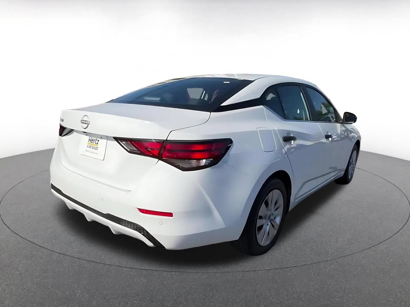 Used 2025 Nissan Sentra S FWD image 15