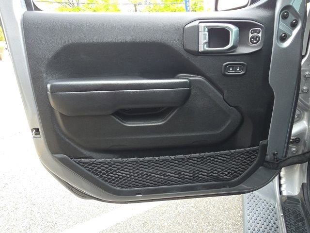 Used 2020 Jeep Wrangler Unlimited Sport AWD/4WD image 7