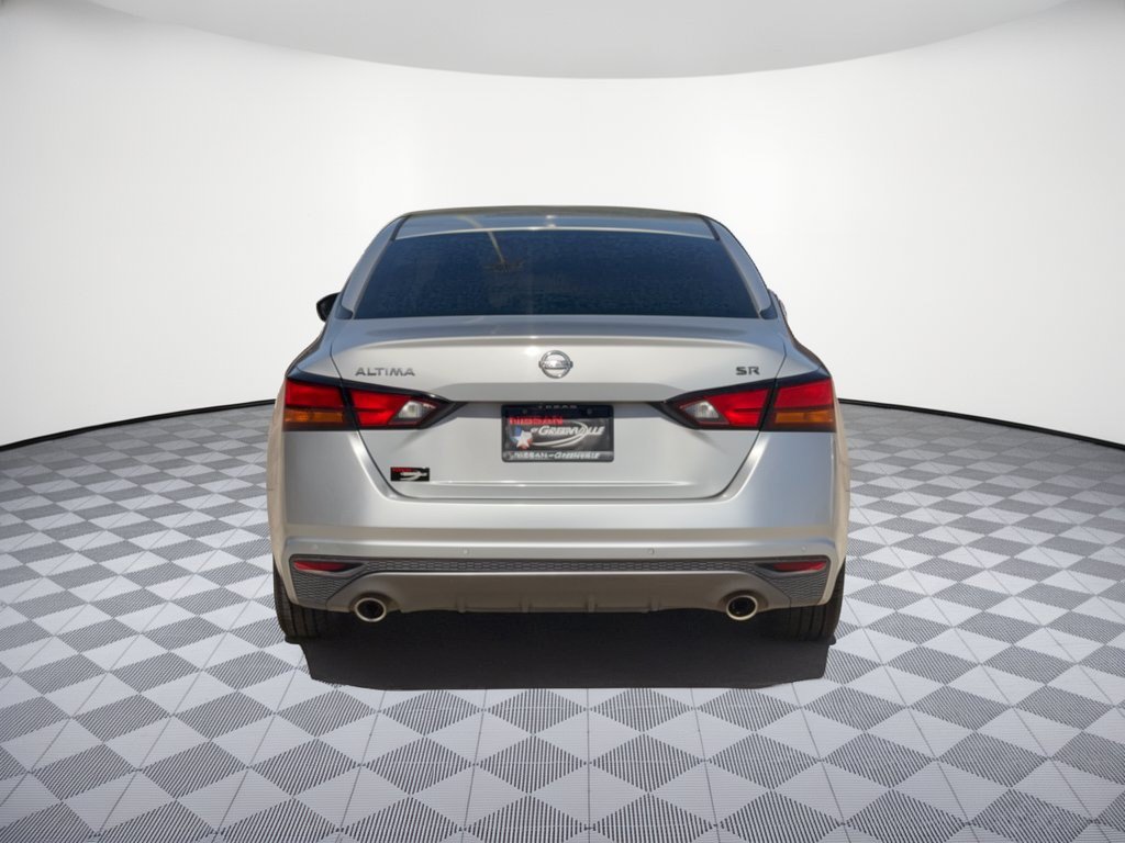 Used 2021 Nissan Altima 2.5 SR FWD image 11