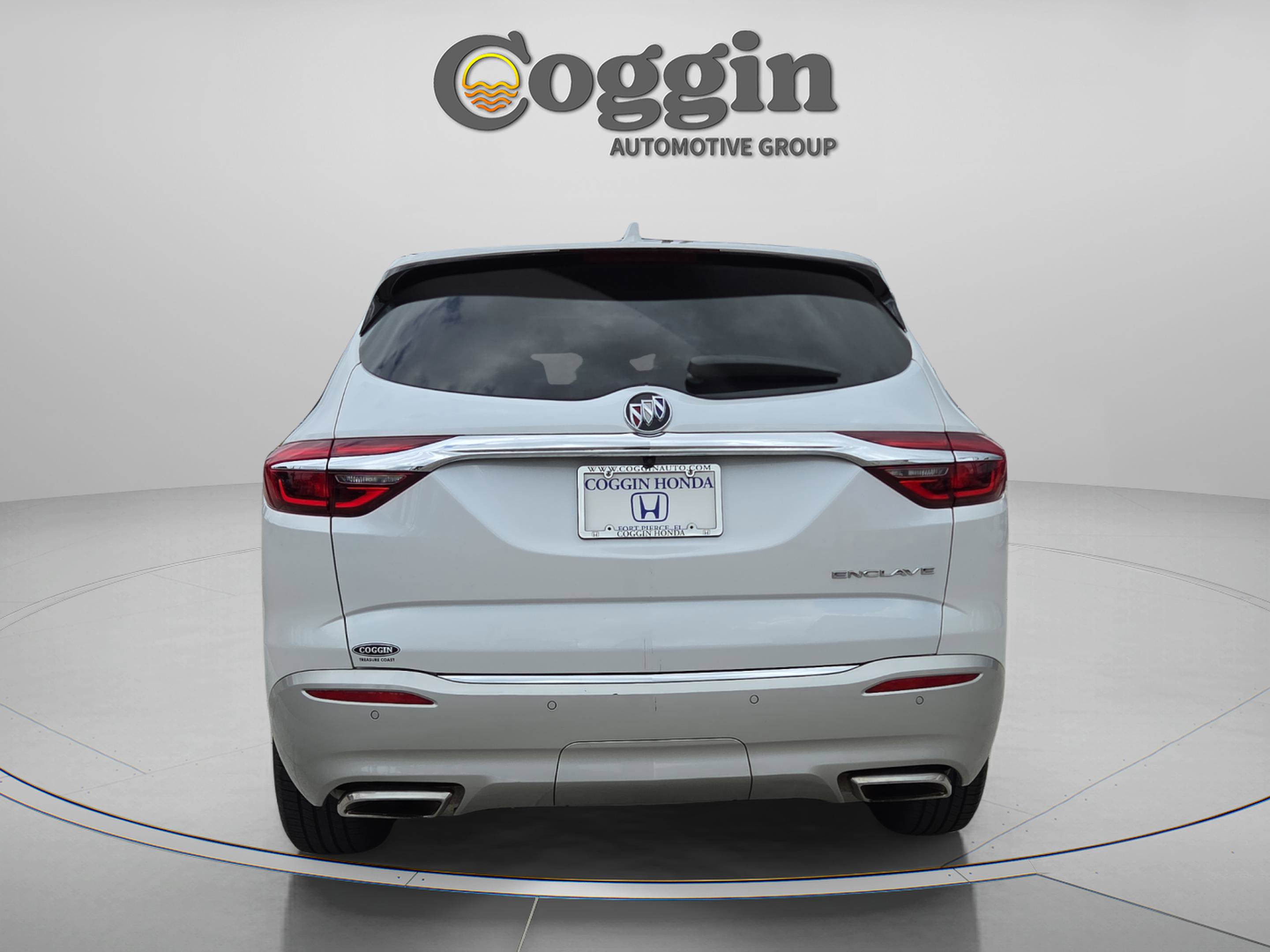 Used 2019 Buick Enclave Essence FWD image 4