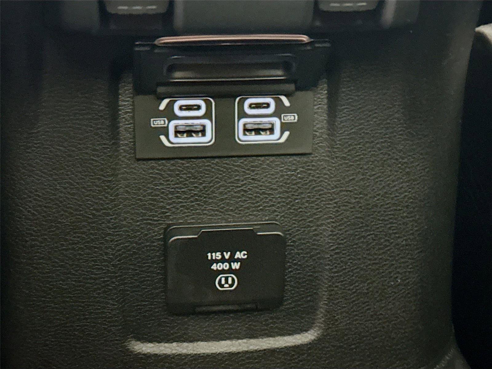 Used 2021 Jeep Gladiator Rubicon w/ Safety Group image 24