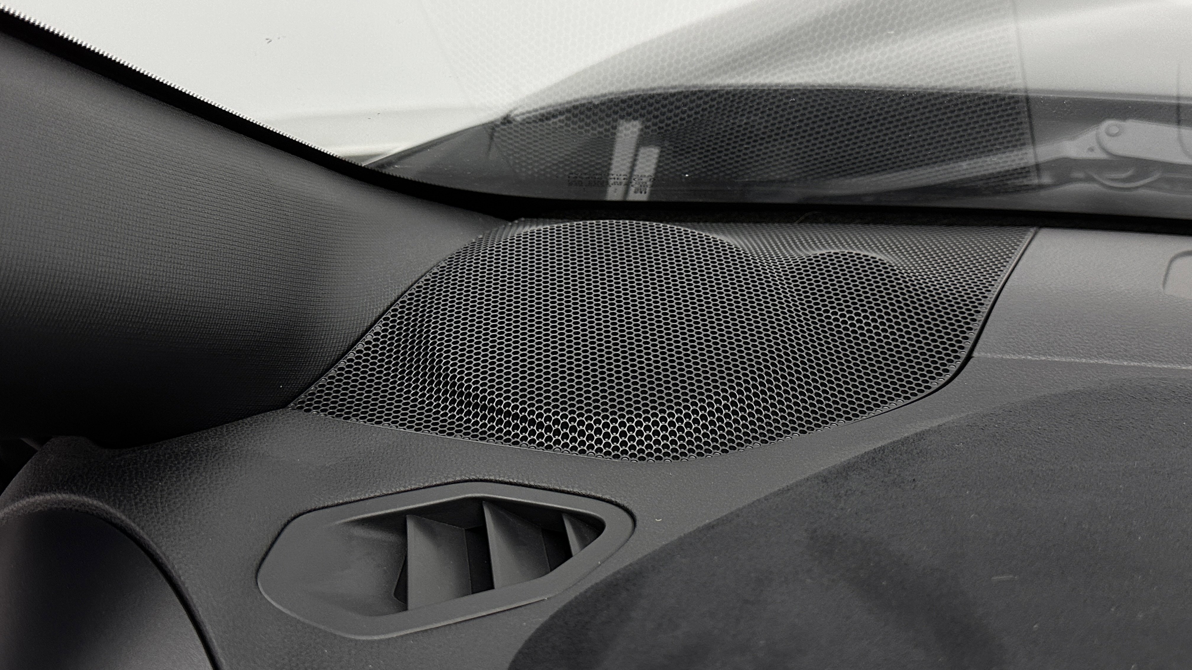 Used 2025 Toyota GR86 Premium image 26