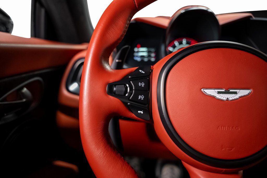 Used 2019 Aston Martin DBS Superleggera image 44