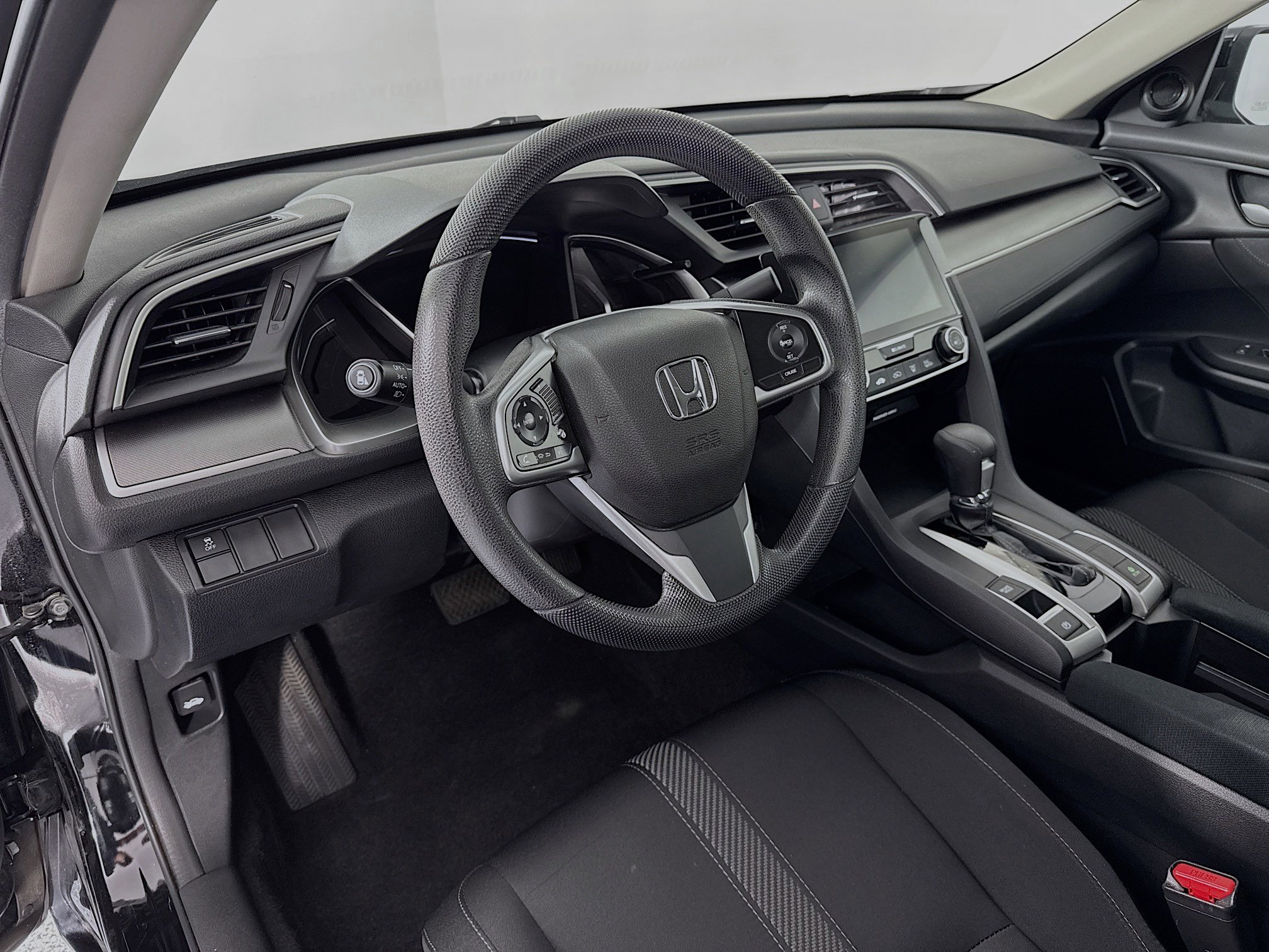 Certified 2018 Honda Civic EX image 9