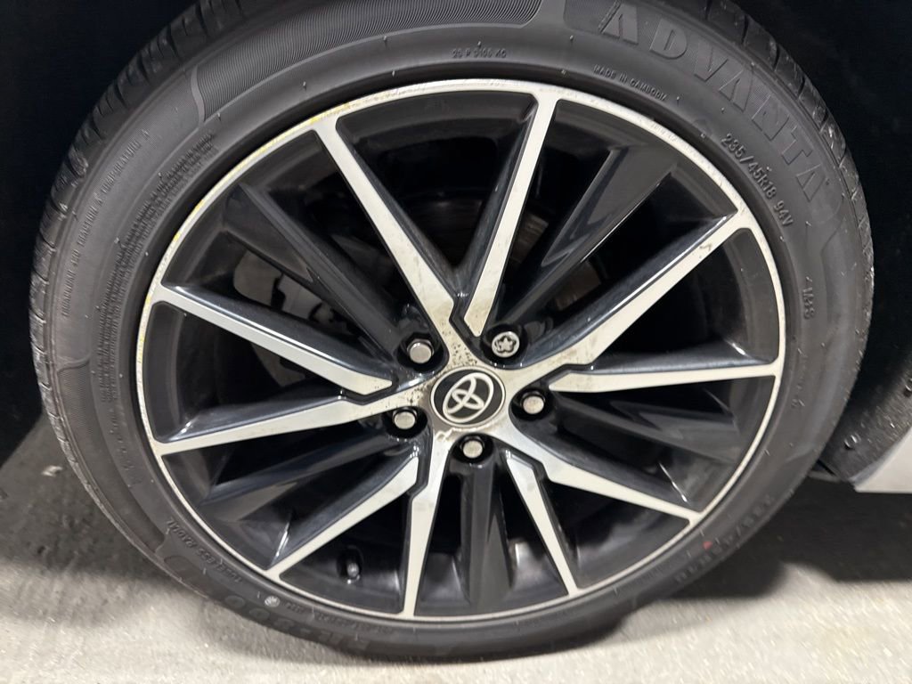 Used 2024 Toyota Camry SE image 39