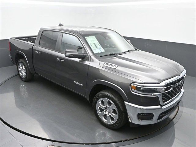 New 2026 RAM 1500 4x4 Crew Cab image 44