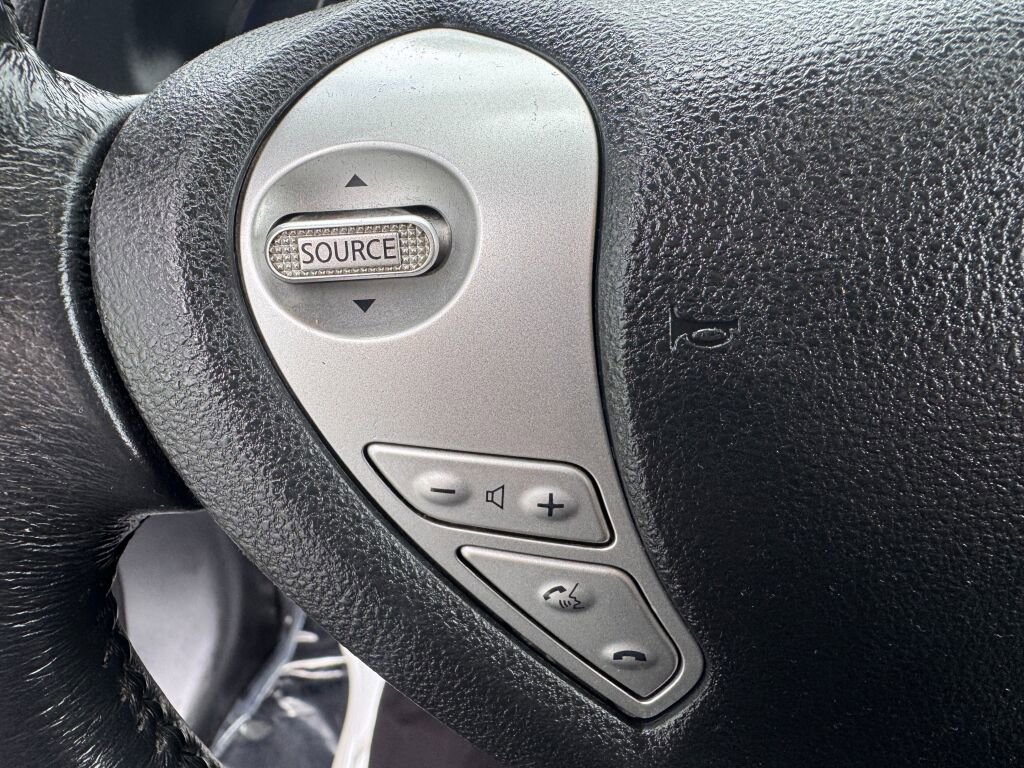 Used 2015 Nissan Leaf S w/ Charge Package image 23