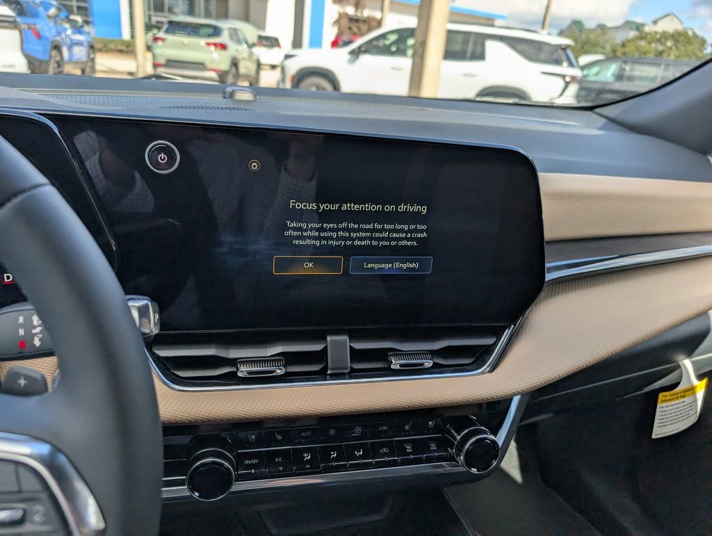 New 2026 Chevrolet Equinox ACTIV w/ Convenience Package III image 22