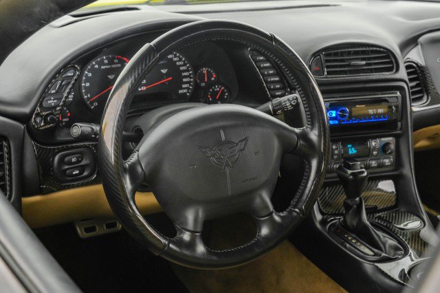 Used 2004 Chevrolet Corvette Convertible w/ Preferred Equipment Group image 13