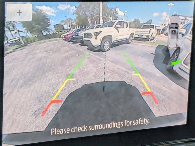 Used 2023 Ford Explorer XLT w/ Equipment Group 202A image 12