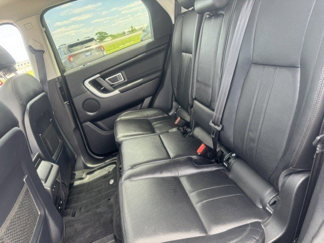 Used 2018 Land Rover Discovery Sport HSE AWD/4WD image 27