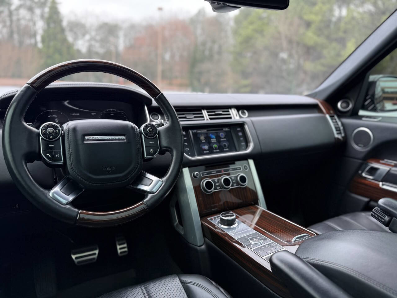 Used 2015 Land Rover Range Rover Long Wheelbase Supercharged image 20