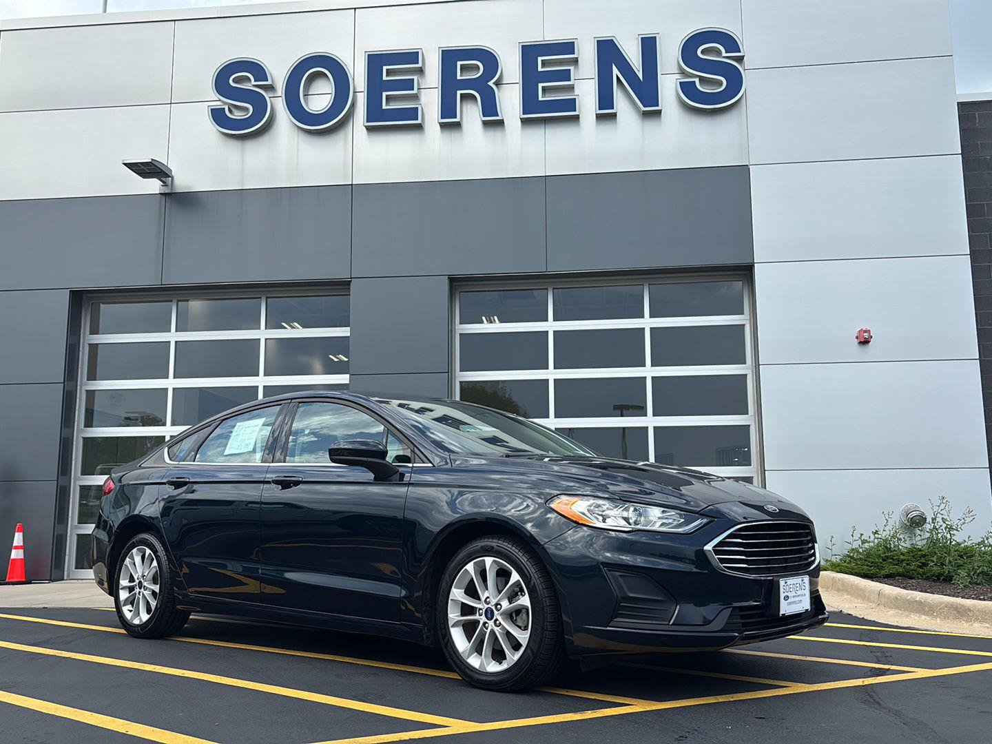 Used 2020 Ford Fusion SE