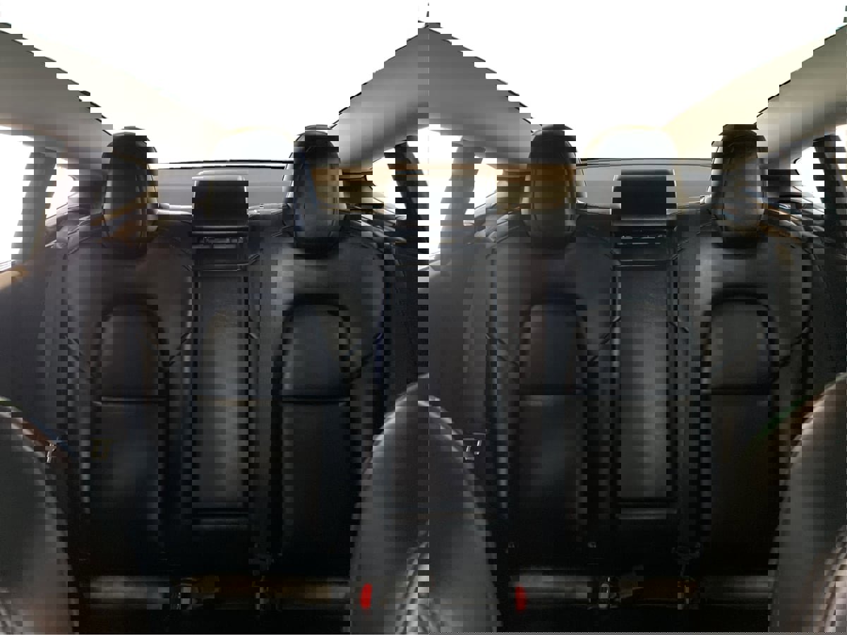 Used 2019 Tesla Model 3 Long Range image 18