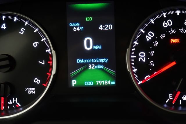 Used 2022 Toyota RAV4 LE image 24