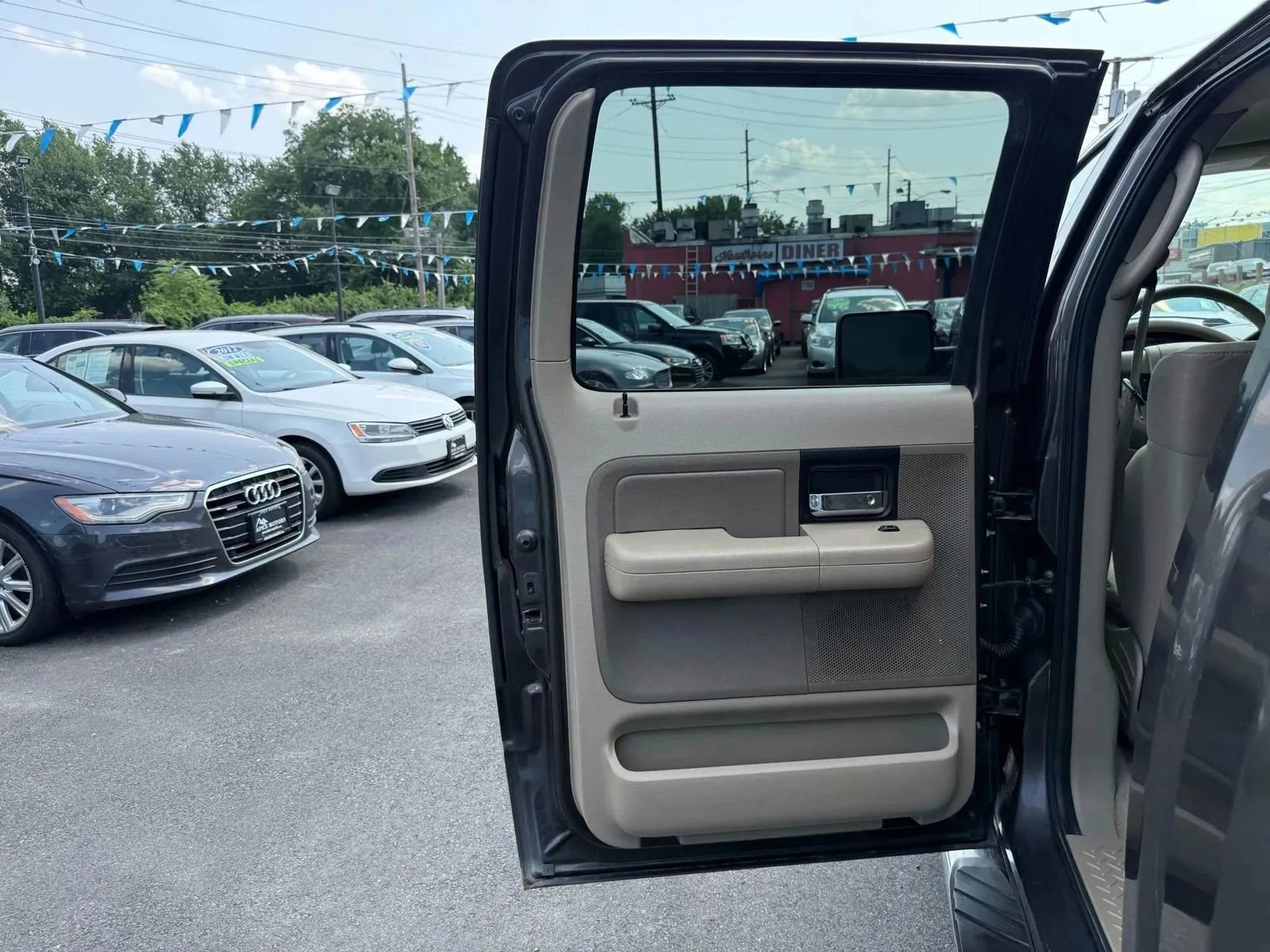 Used 2007 Ford F150 XLT image 35