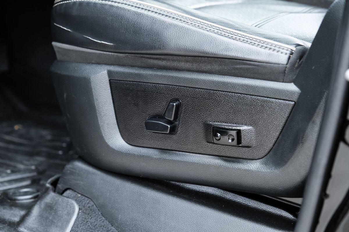 Used 2019 RAM 2500 Laramie AWD/4WD image 49