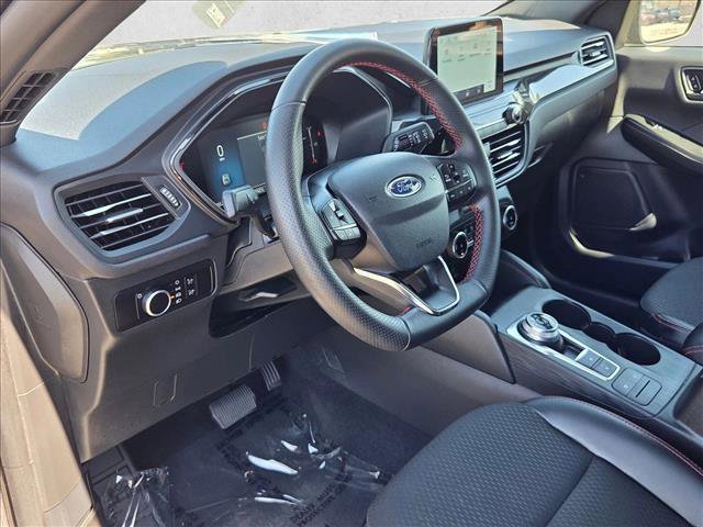 Used 2025 Ford Escape ST-Line AWD/4WD image 10