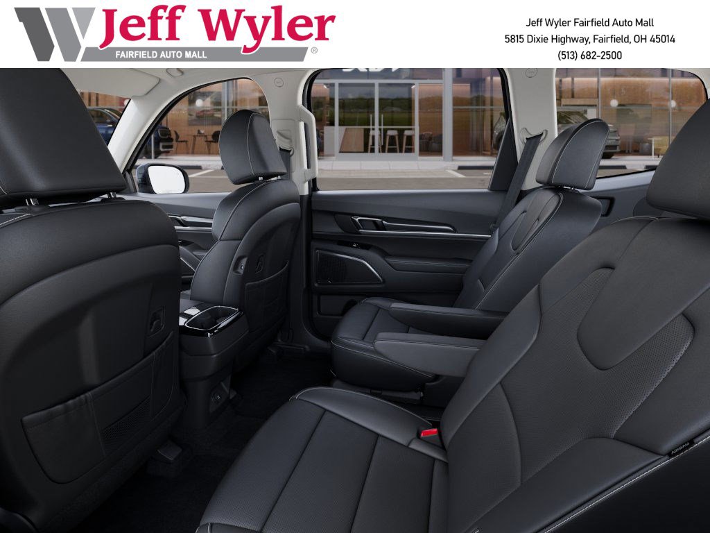 New 2025 Kia Telluride S image 19